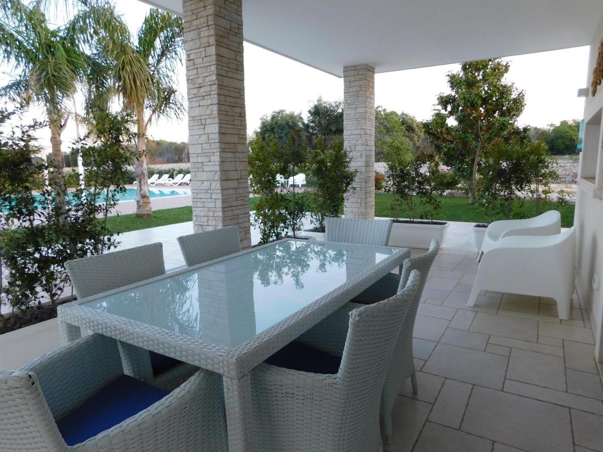 Villa Maria - Apartments In Villa With Pool Polignano a Mare Eksteriør billede